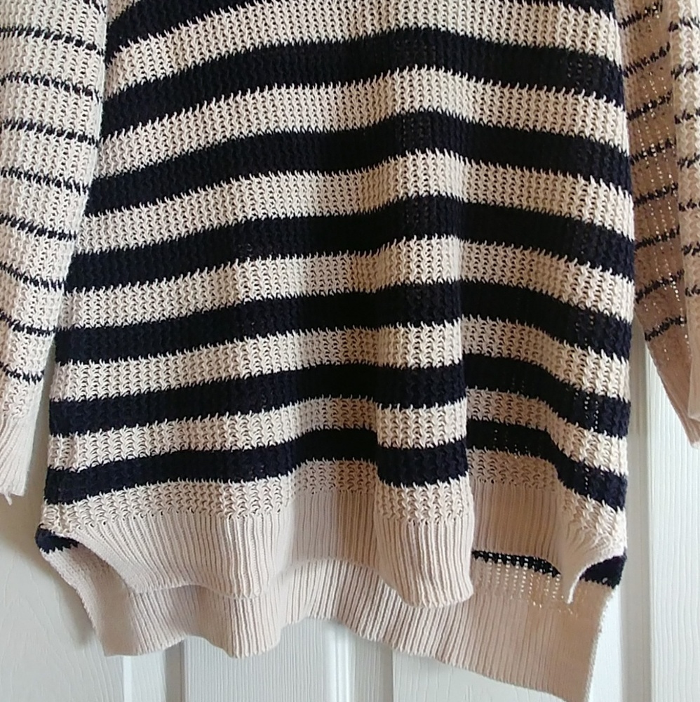 Ann Taylor nit sweater
